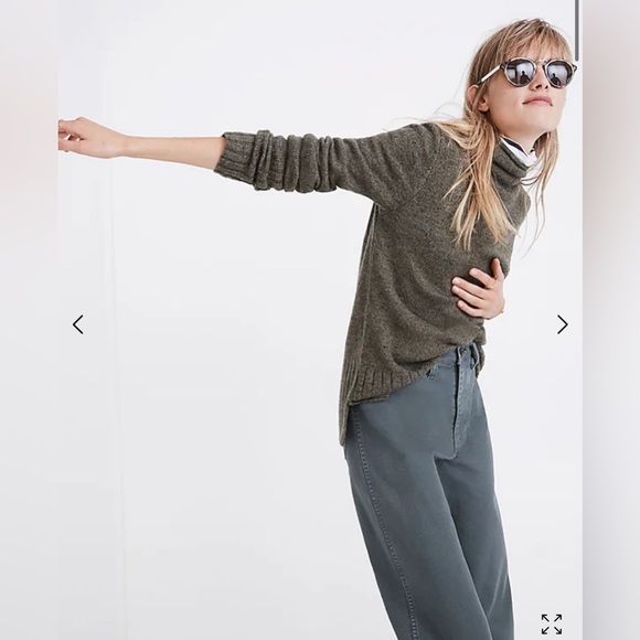 Donegal Inland Turtleneck Sweater in Coziest Yarn - Donegal Forest - Medium - Picture 2 of 8